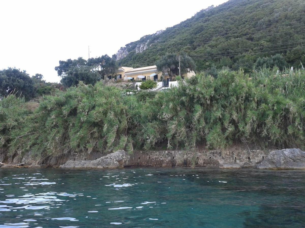 Villa Fourtuna Apartment آغيوس يوانيس بيريستريون المظهر الخارجي الصورة